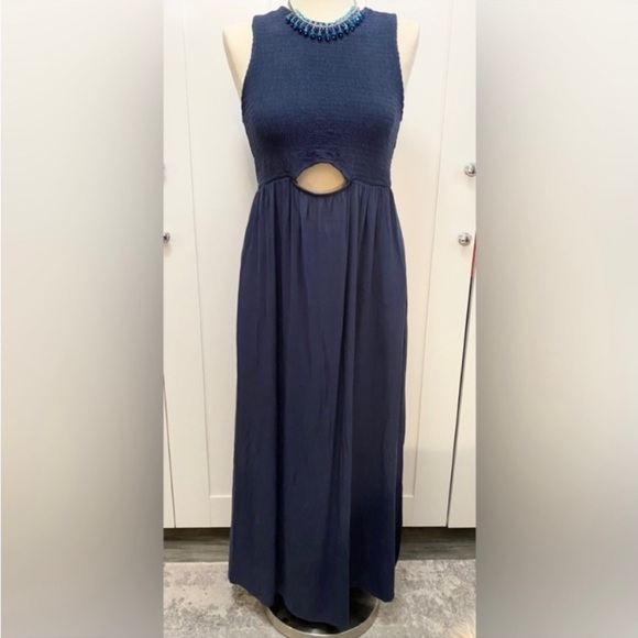 Isabel Maternity by Ingrid & Isabel Dresses & Skirts - Blue Maternity Maxi Dress By Isabel & Ingrid Cute Peep Front Accent Sz MED NEW!